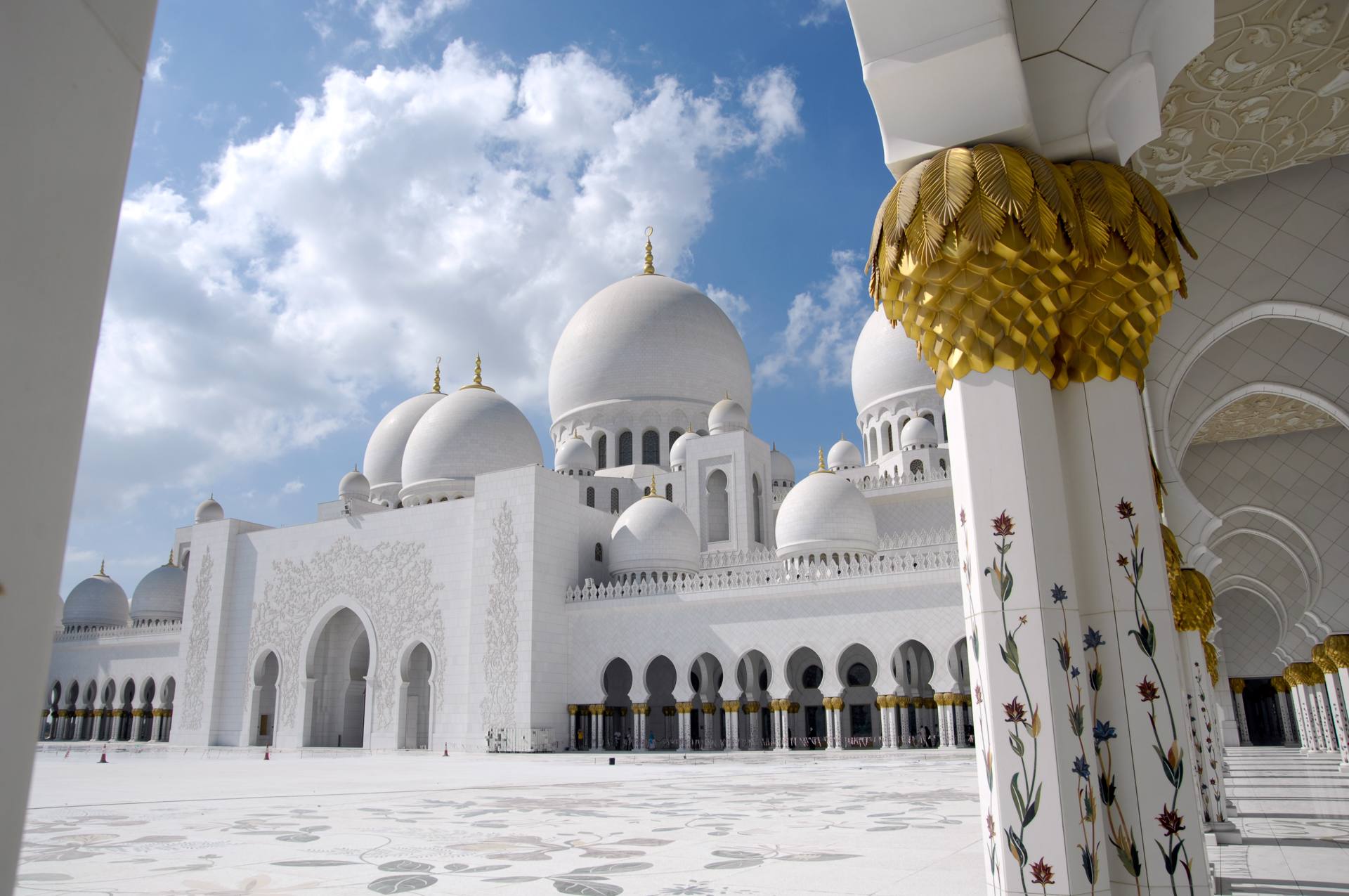 Abu Dhabi: prezzi esclusivi a dicembre!