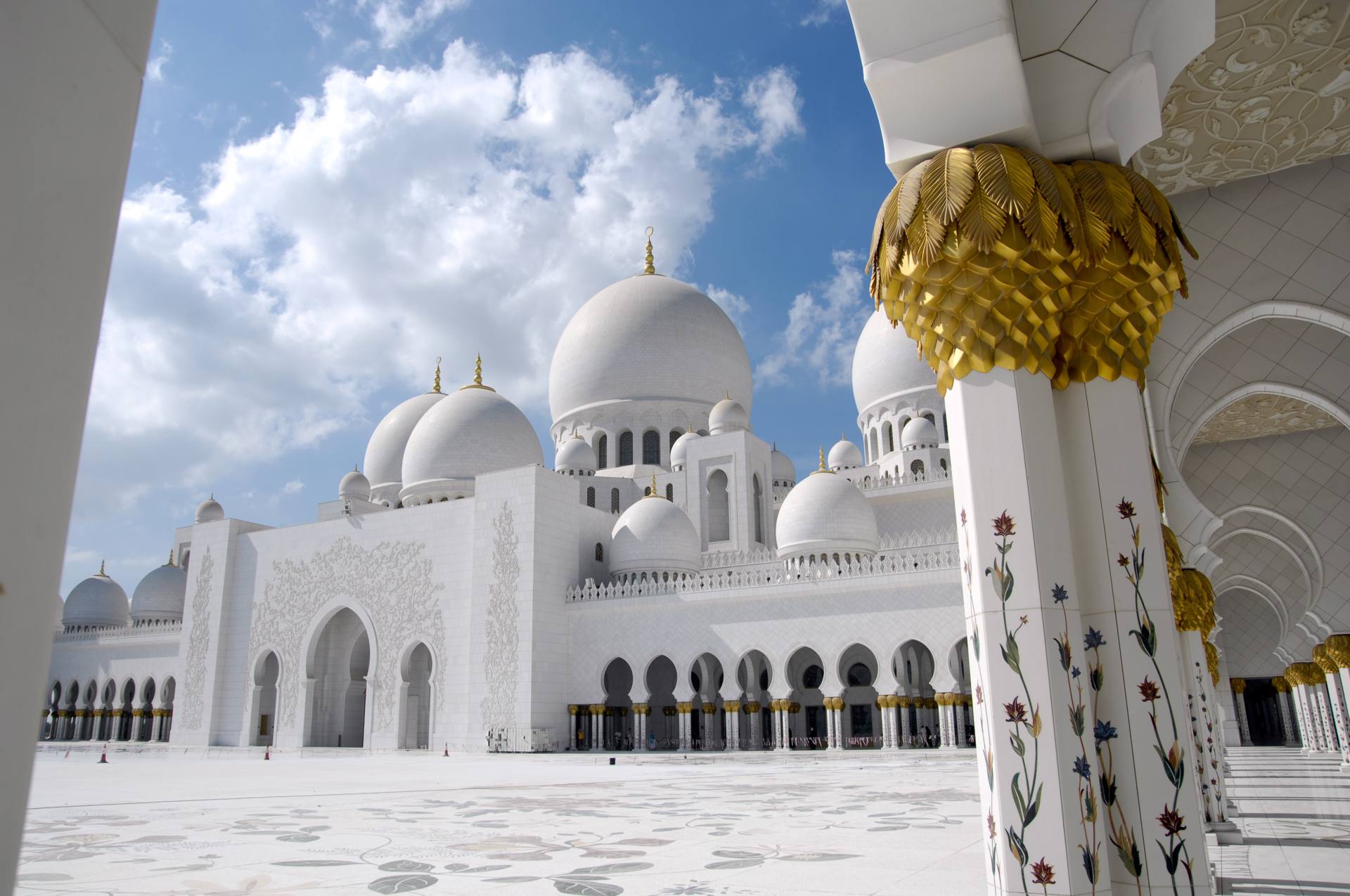 Abu Dhabi: prezzi esclusivi a dicembre!
