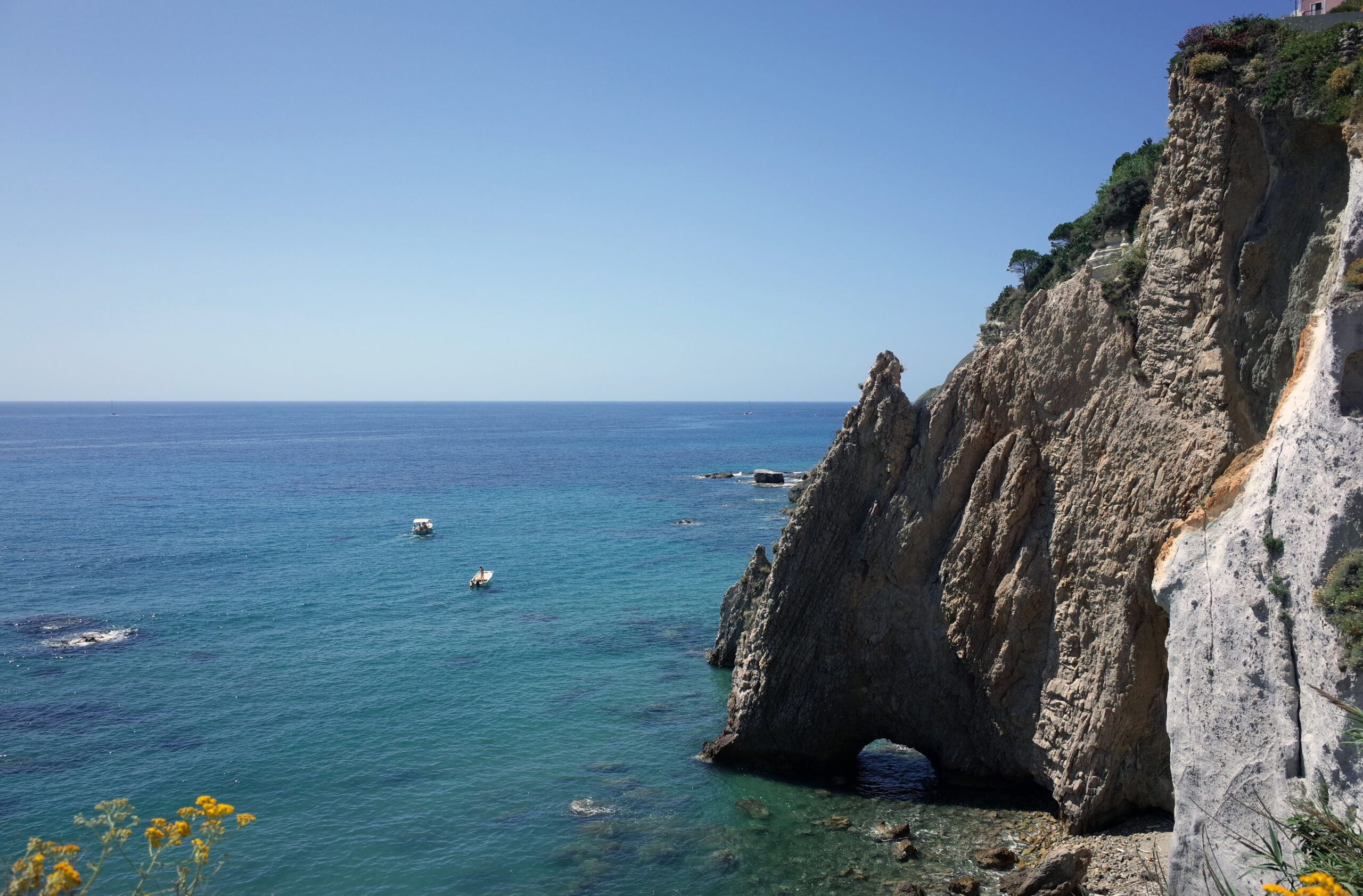 Ponza e Palmarola: mini-crociera in barca